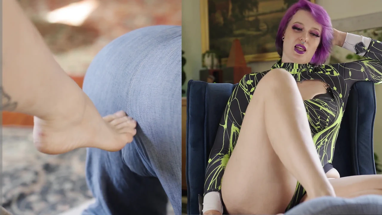 Goddess Nyx Stuffs Her Beautiful Foot Into Michaels Ass