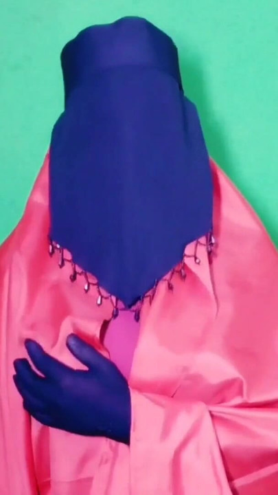 Indická muslimská dívka v Burkha si užívá romantickou sexuální noc | Klipy 2