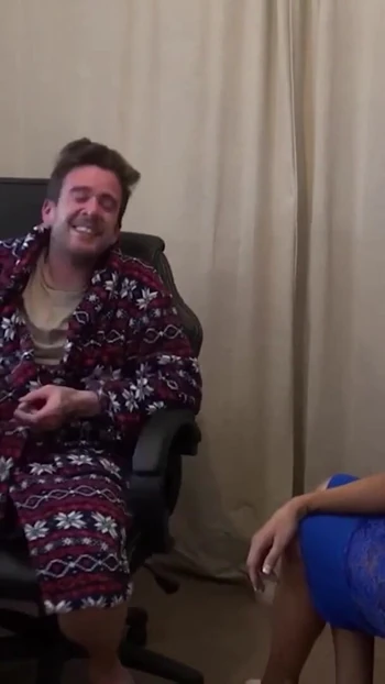 Key moment from "My Stepmom Caught Me Wanking mon XDVDCOLLECTORSCLUB"