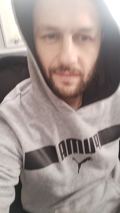 Merhaba guy's, orada yeni model oldum!