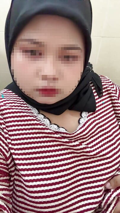 Indonésia com tesão hijabi