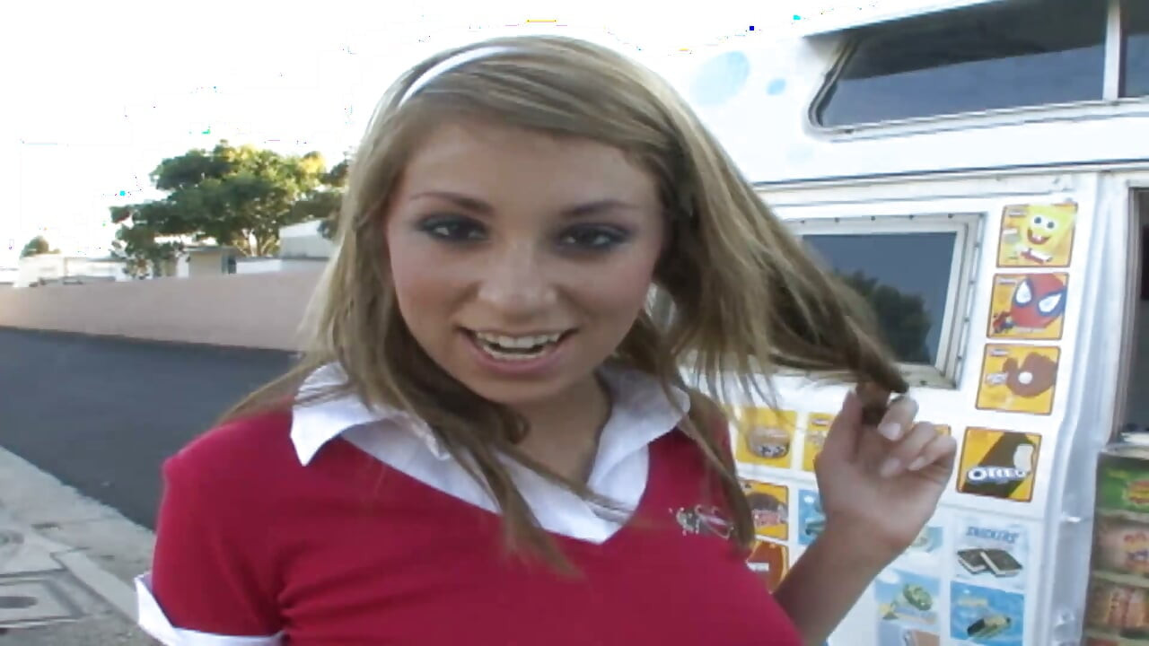 Sexy teen is getting fucked and facialized in ice cream truck