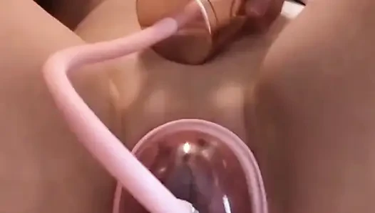 Memek yang dipompa, dildo, dan buttplug terowongan besar. Apa lagi yang bisa seorang gadis inginkan!