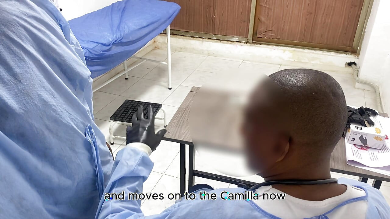 O médico me disse para me despir ... E não parou até gozada dentro de mim