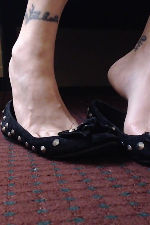Red Toenail Shoeplay Ballet Flats