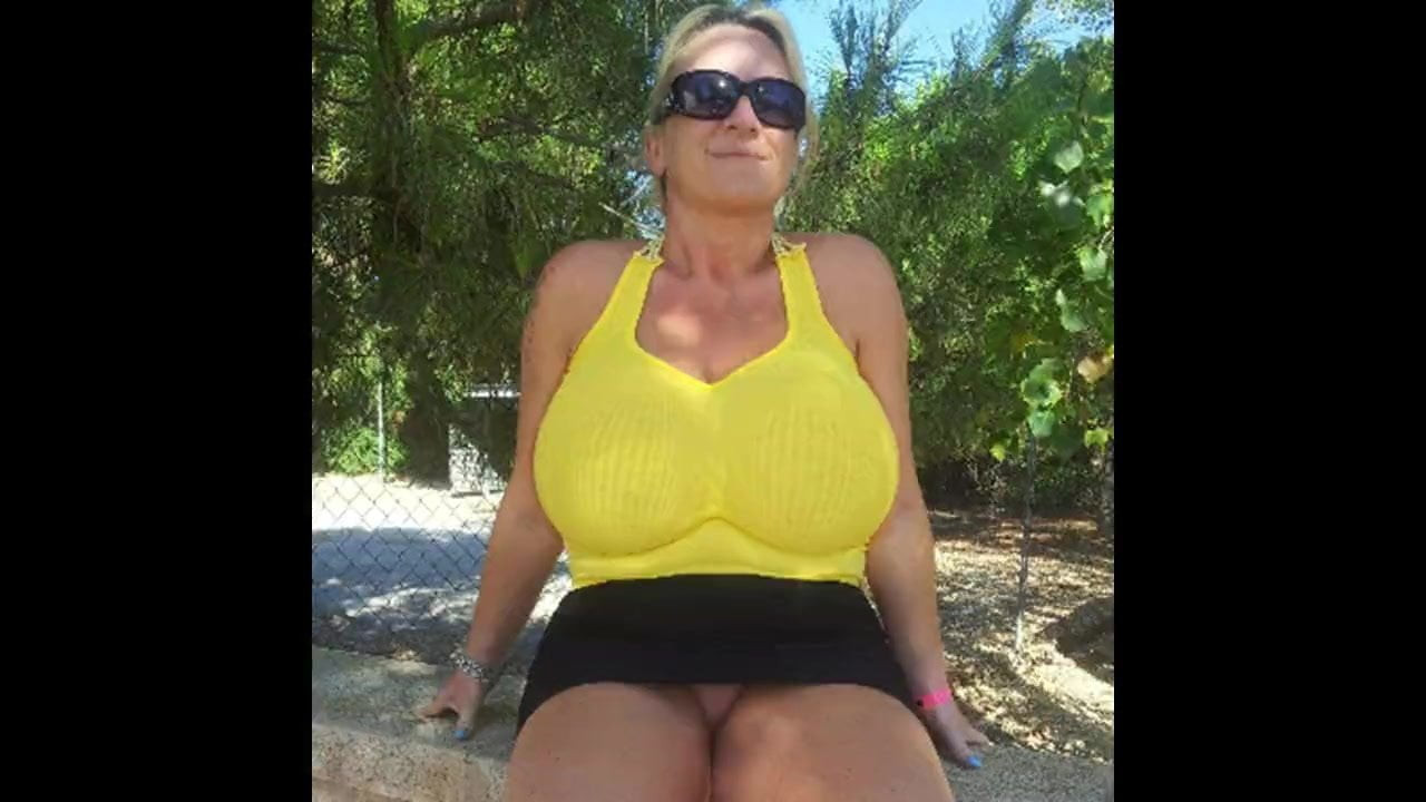Monika Maruskova (8)