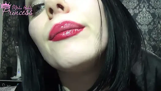 2 помады и блеск для моих сексуальных губ!