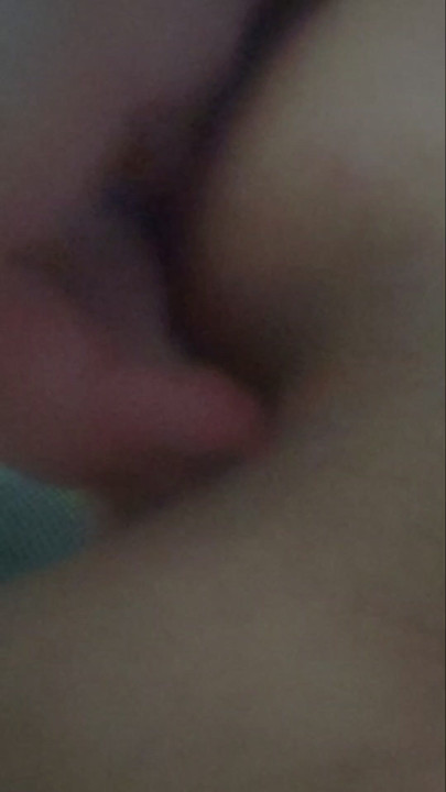 fingering x spanks for my butt :3