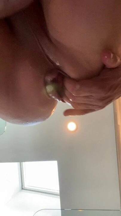 Shower bloom