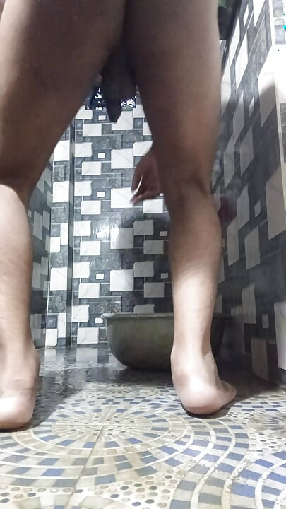 Desi village boy bathroom handjob