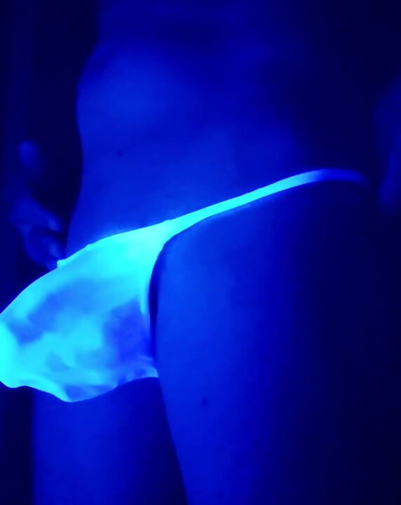 Strip tease