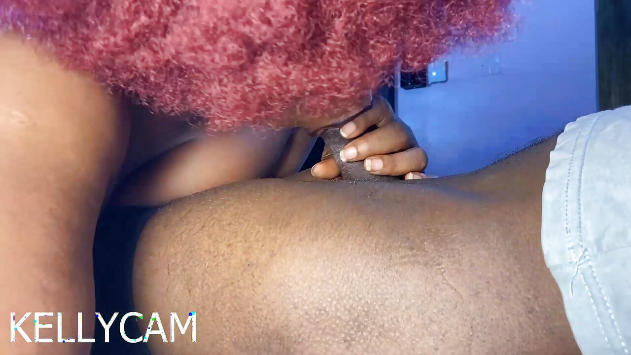 Oda servisi kadın seksi baştan çıkarma vücudu için sikiliyor