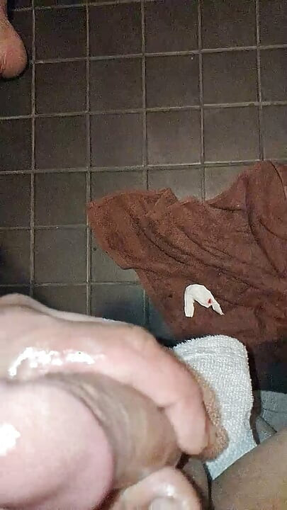 Bwc solo masturbation