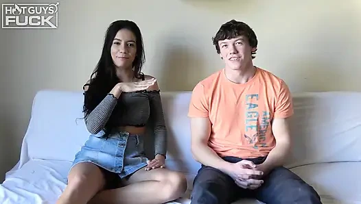 Country boy gets a taste of popular girl pussy