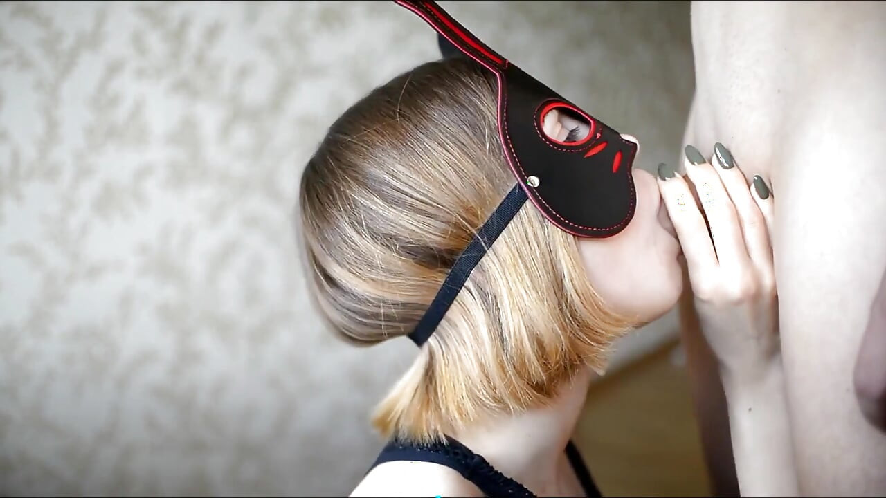 Lieve pijpbeurt, klaarkomen op vriendin met tieten