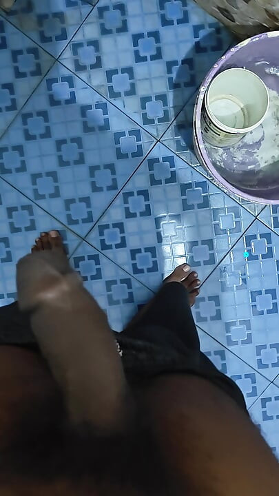 Tamil10inches BBC sexy piss show