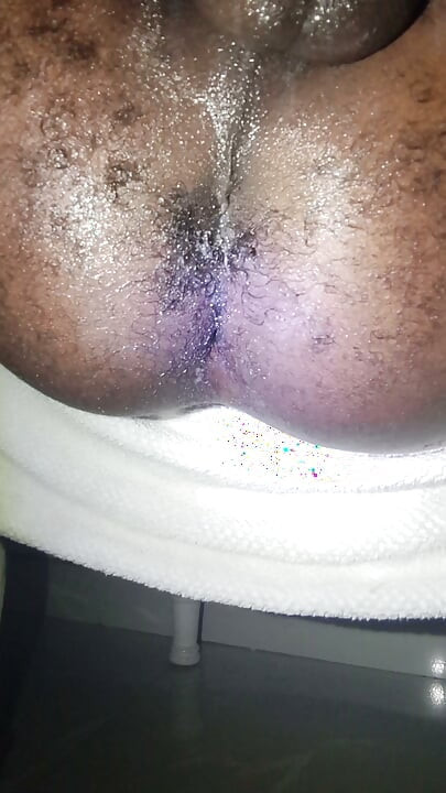 Iyke740 Disvirgined moment