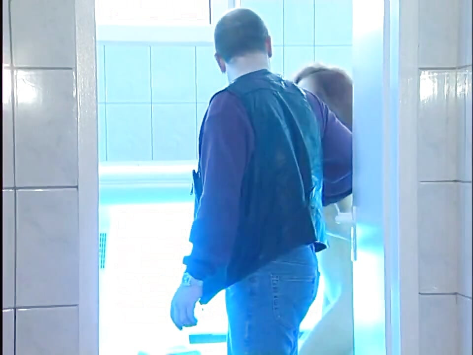 Redhead milf likes a good bang and facial end in the indoor pool