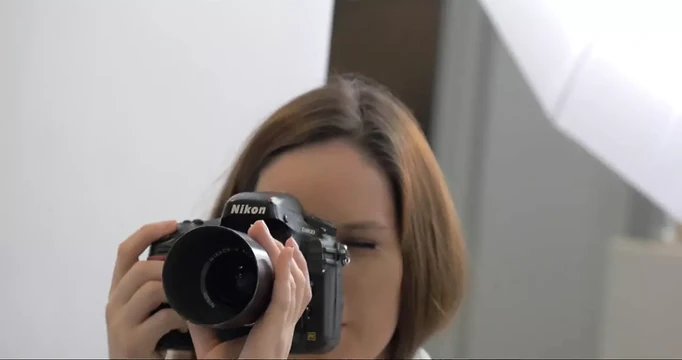 Photoshoot Starring Aiden Ashley Masturbating