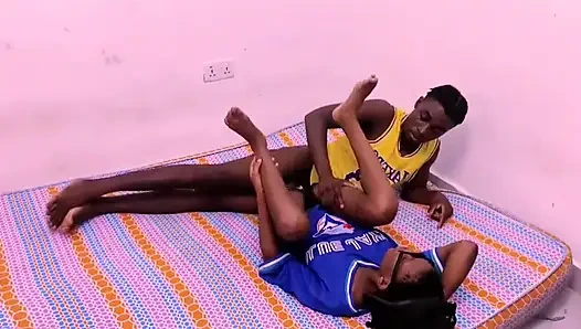 Meiner Stiefschwester Beibringen, Wie Man BBC an Ihrem 18. Geburtstag Nimmt