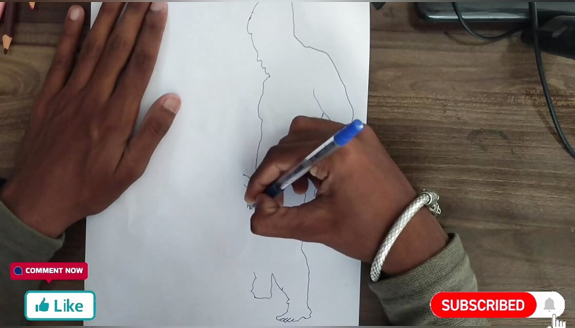 Pakistani makes 25 cm hole and fucks