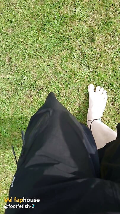 Barefoot in the September North Sea in Wangerland