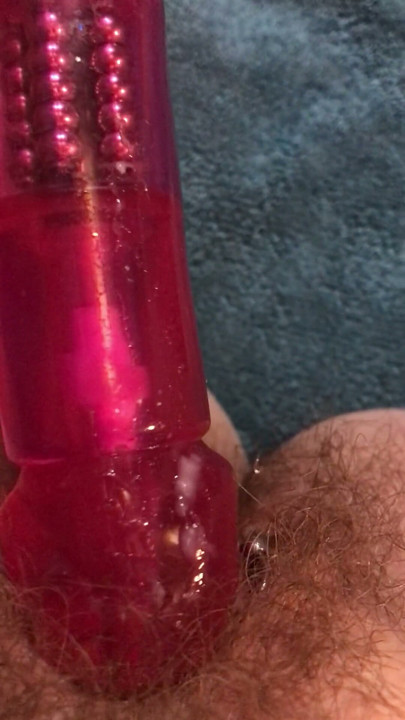 Juego POV con vello púbico y coño mostrando a los tíos exactamente cómo hacer que Mistress Wriggler se retuerza, se contonee, gima y chorree | Clip 1