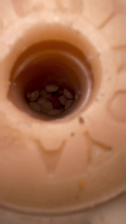 Huge slo-mo cumshot in fleshlight!