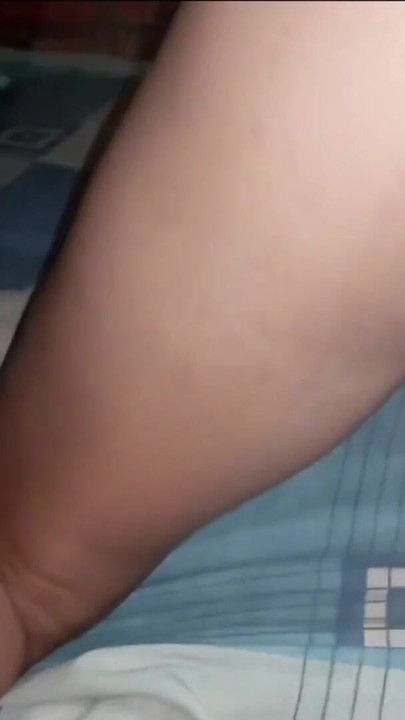 Dieser fan sagte mir nur die Spitze und ich steckte am Ende seinen gesamten schwanz rein und füllte meine muschi mit seiner milch. | Clip 2