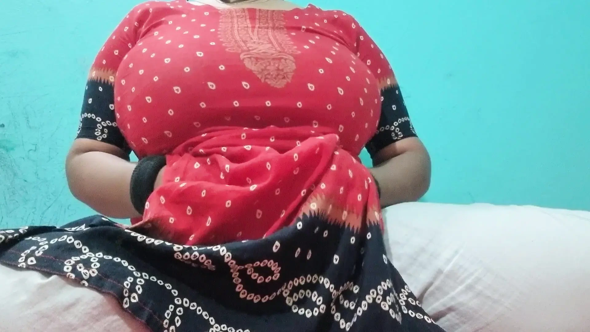 Midnight solo vibe real private feeling natural confidence full focus