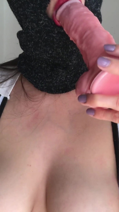 Otaku Girl Doing a Turkish Wearing Dildo, Busty White Girl Big Tits Swollen Weights