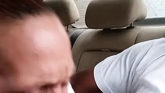 Street hooker blowjob in car. Cum in mounth