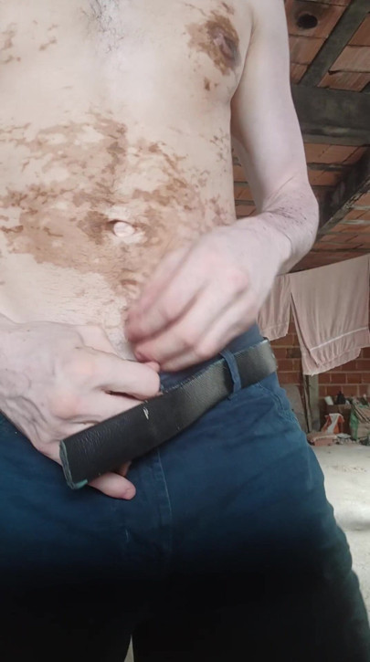 Dominatrix daha yeni başlıyor.