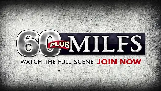 Ibu seksi vi lada umur 60 tahun nyepong dan ngentot kontol cowok 22 tahun