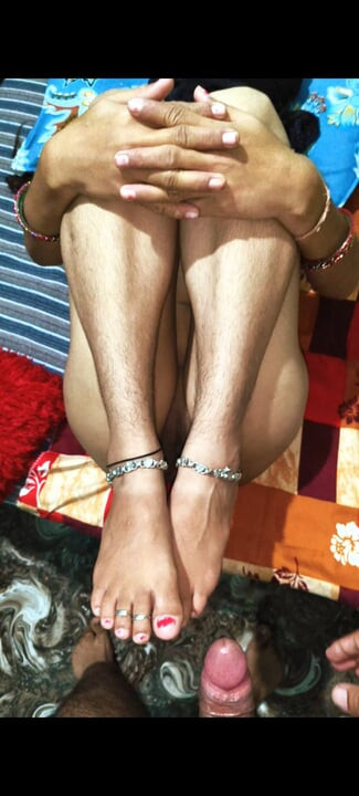 Beautiful Indian Desi girl tight pussy Fuck local hindi audio sex, indian desi cute girl Mms Sofia video