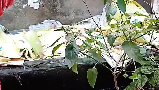 Sexy bhabhi devar ne flating karke pata liya uske baad puri raat kiya sex