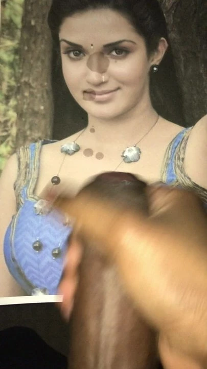 Honey rose Spit cumtribute