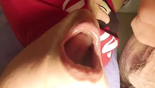 Amateur-ehefrau bekommt einen riesigen creampie in ihre fette muschi. Muschi tropft vor sperma