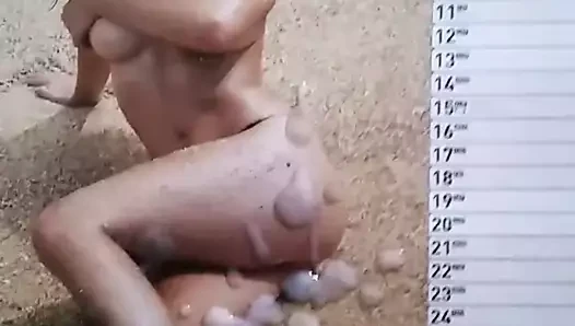 emily ratajkowski 9 için haraç