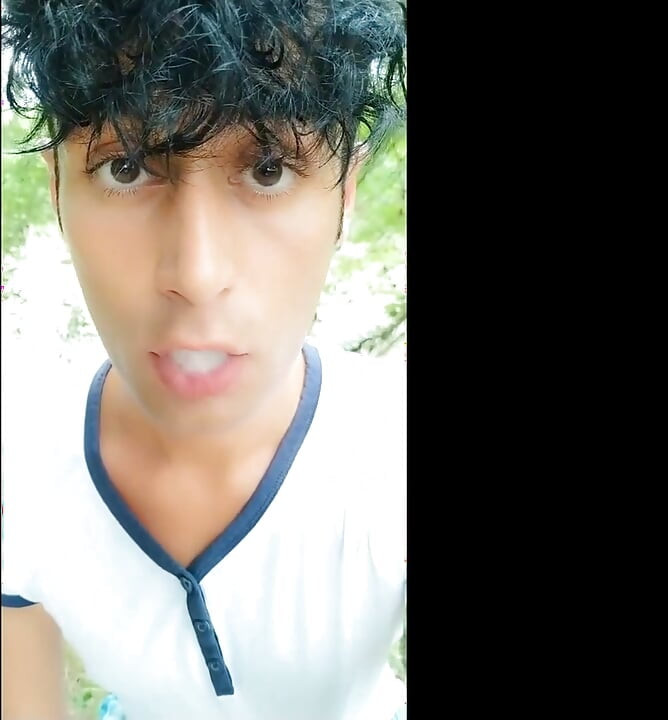 Twink Chews Cum Till Its Foam, Makes Cum Bubbles Then He Eats Own Cum Too