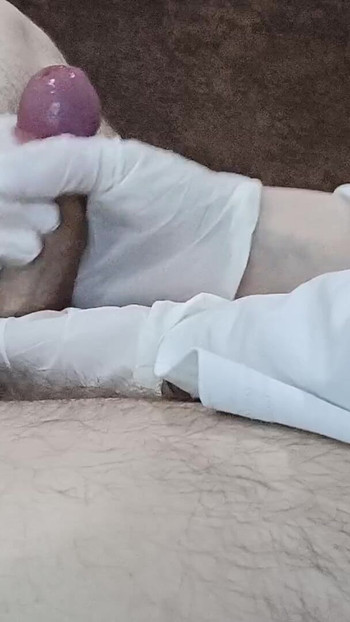 Jaw-dropping moment from "This private clinic helps with sperm donation"