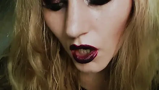 Прижали к моему подчинению в нейлоне