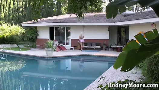 Big tit blonde chick loves to fuck outdoors and cum