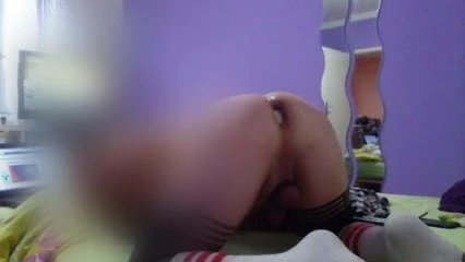 Super hot anal strech by crossdresser