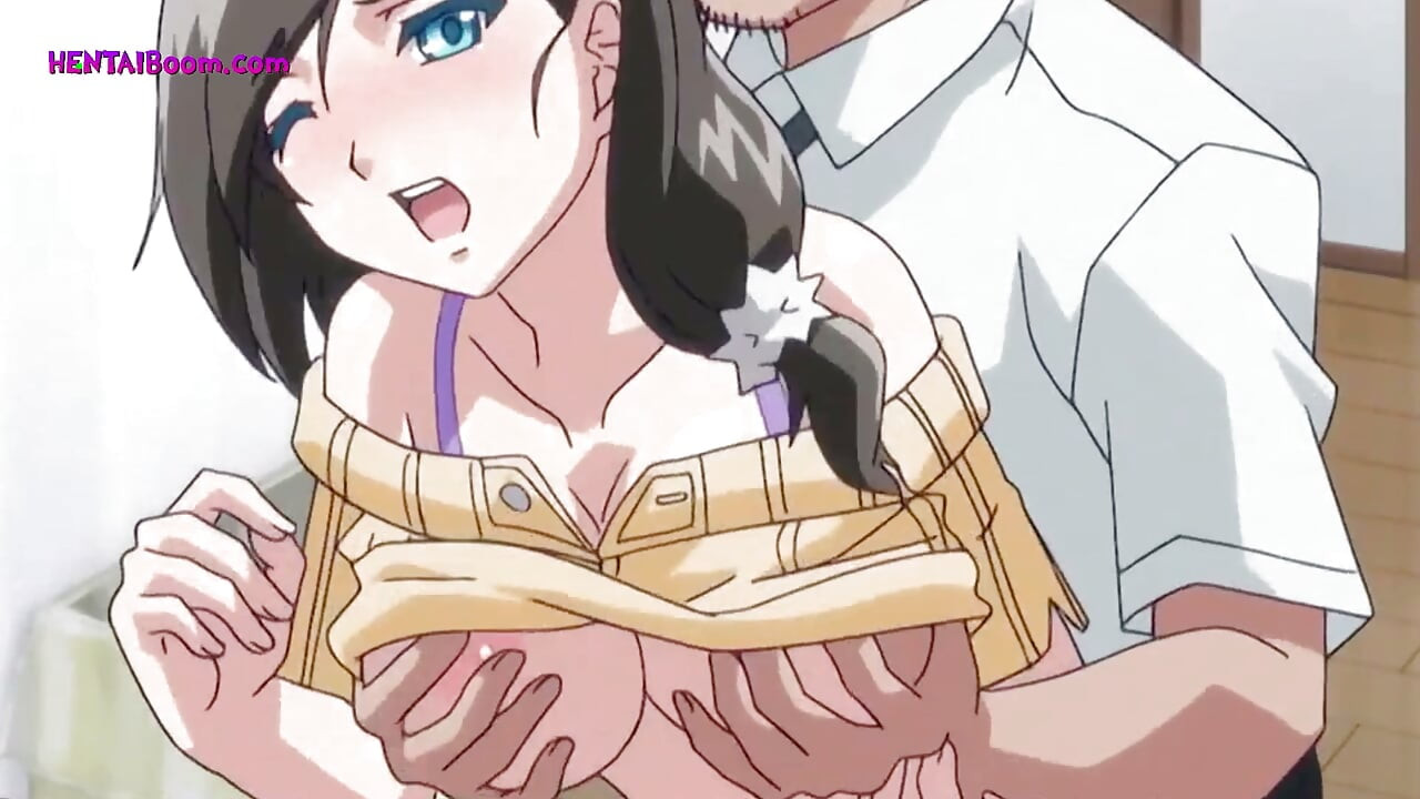 Kocaman hentai göğüsleri her vahşi sikiş sırasında zıplıyor
