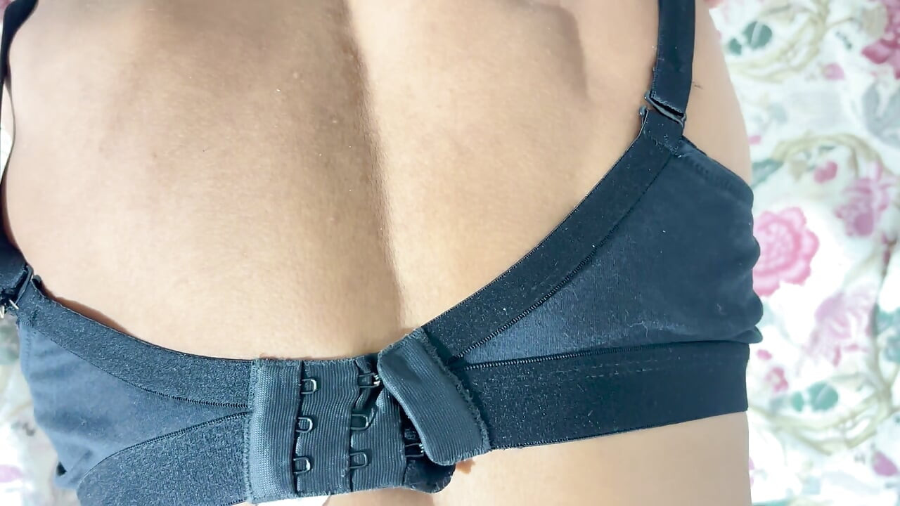 인도 계집애의 열정적인 오럴