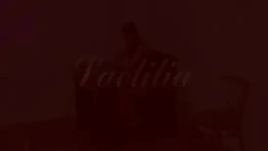 Laetitia Spanking Classic10157