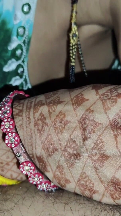 Indian village wife xshika sucking dick so good hd video xxx video Hindi audio | Clip 2
