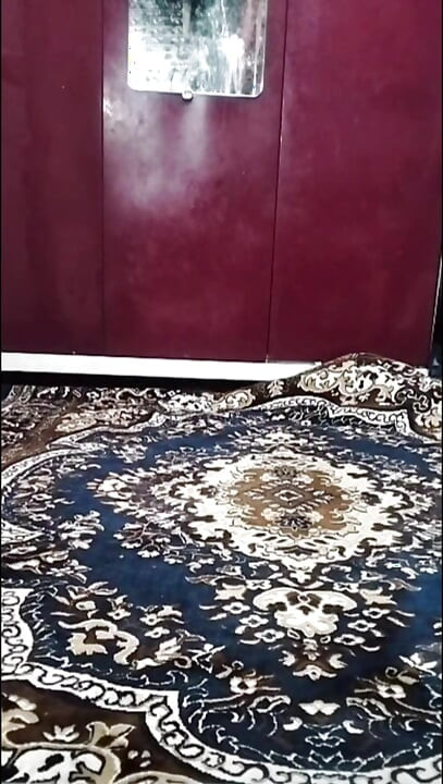 Desi girl waiting for fuking