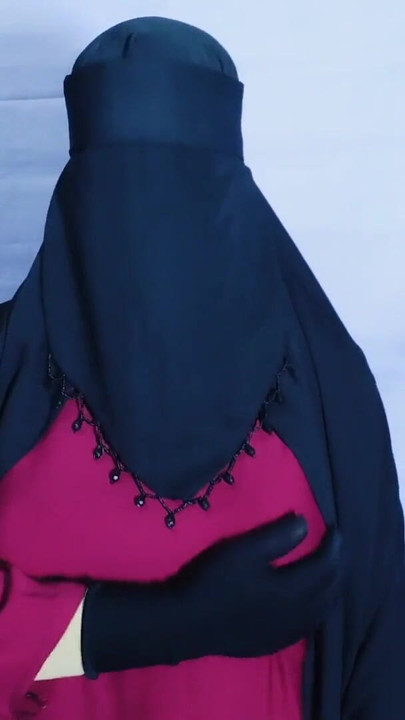 Bengali beautiful housewife having sex with office boss | Clip 2